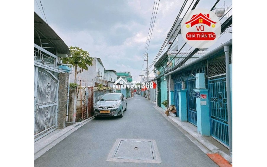 Bán nhà đẹp Măt Tiền Q.4, Gần Tân Vĩnh, 5,2m x 10m, 4 tầng, Giá nhỉnh 8 tỷ.